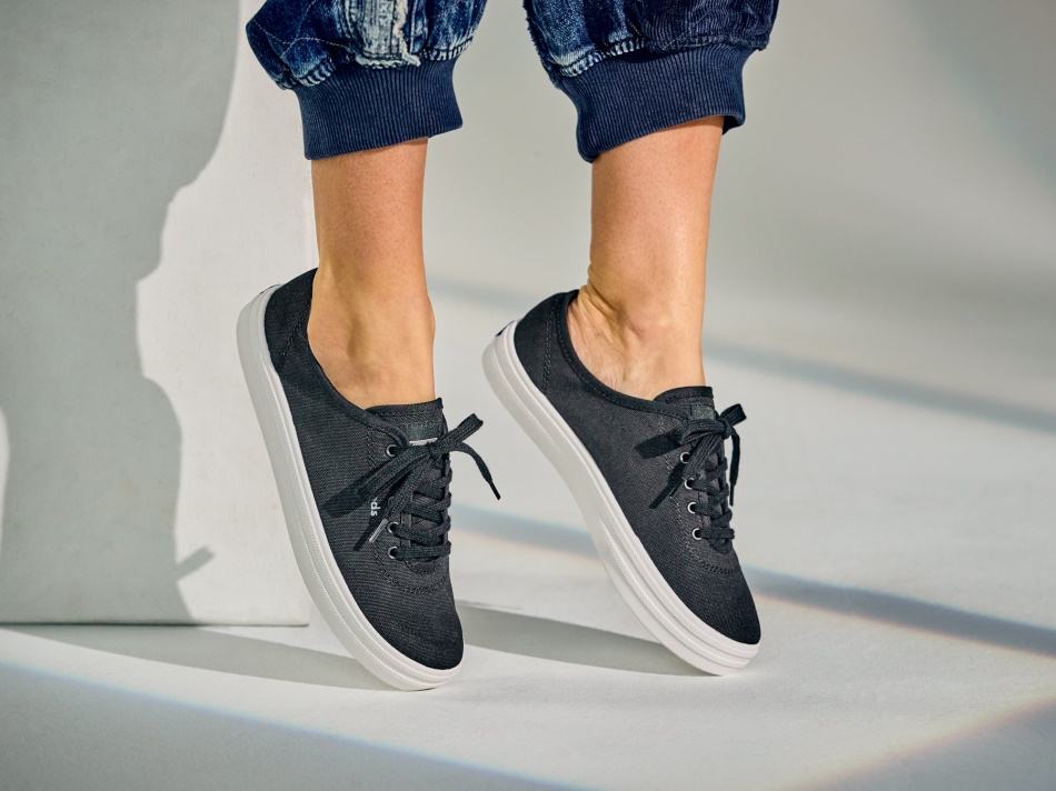 Keds Mujer Breezie Lona Negro Blanco