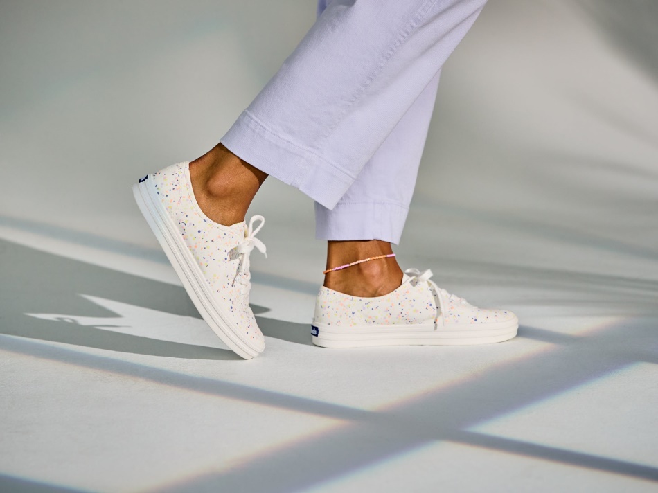 Keds Mujer Breezie Confetti Lienzo Blanco Multi