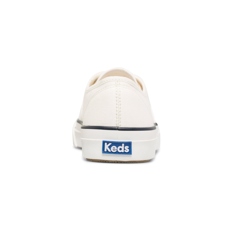 Hazaña Surfista De Las Mujeres De Keds. Algodón Orgánico Blanco